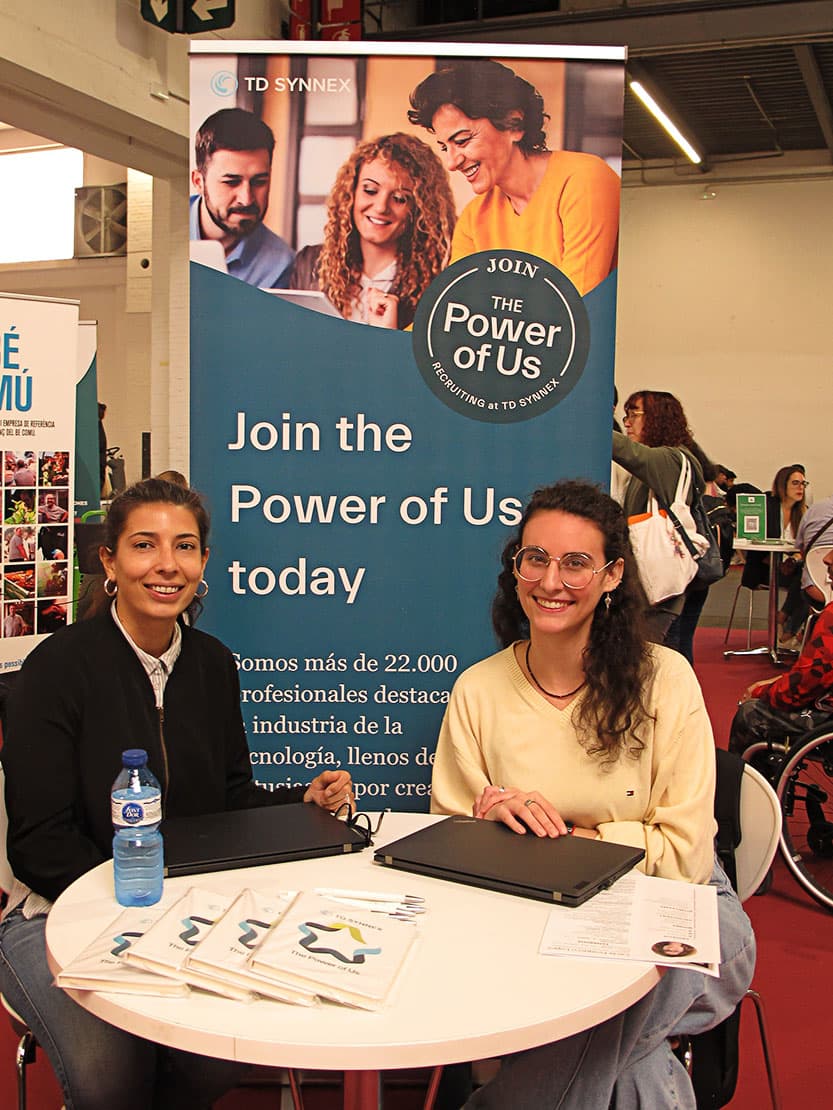 Empresa fent entrevistes en un estand de la Fira — imatge 14